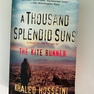 a thousand splendid sons book
Good condition